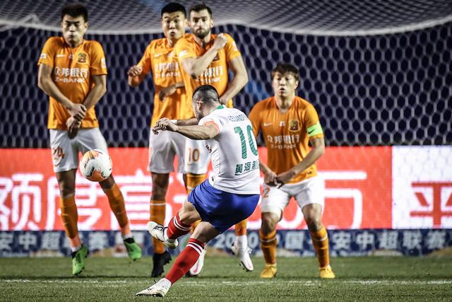 上海力克北控取十连胜 高诗岩三双山东胜天津